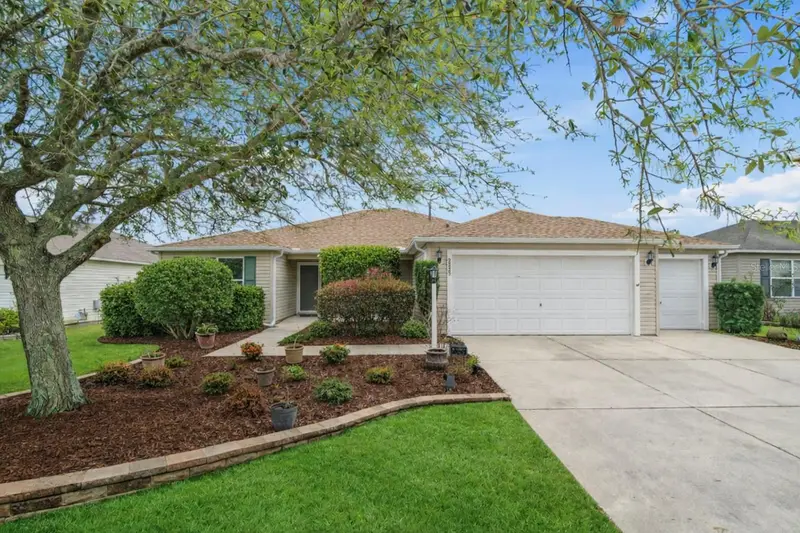2525 Five Forks Trl, FL