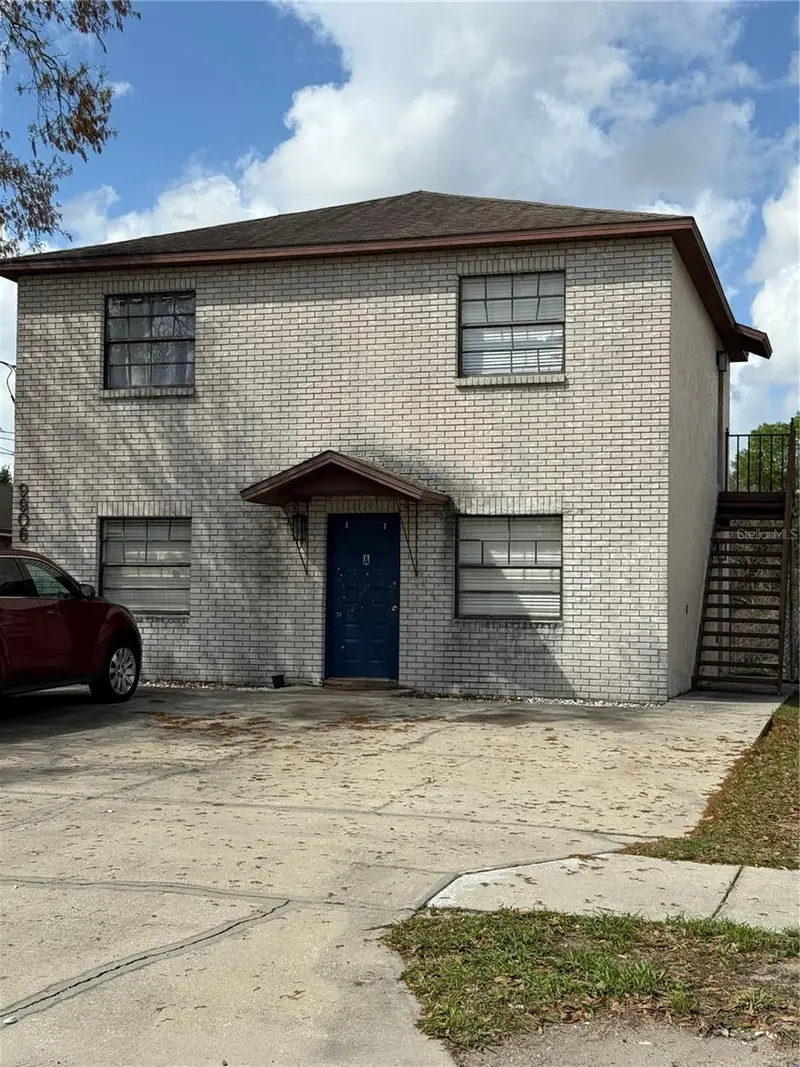 9906 N Myrtle St #B, FL