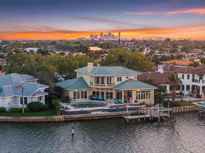 2279 Mermaid Pt Ne, FL
