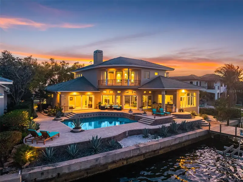 2279 Mermaid Pt Ne, FL