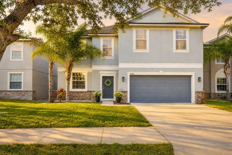 10335 Summer Azure Dr, FL