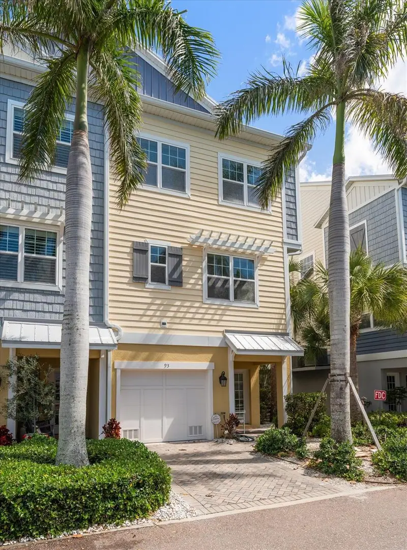 93 The Cove Way, FL