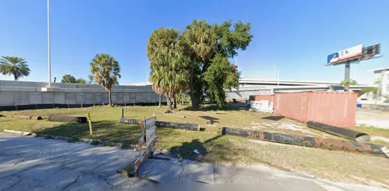 702 E Ross Ave, FL