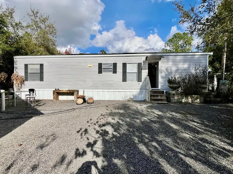345 N Hacienda St, FL