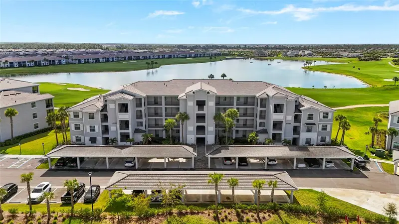 43985 Boardwalk Loop #2124, FL