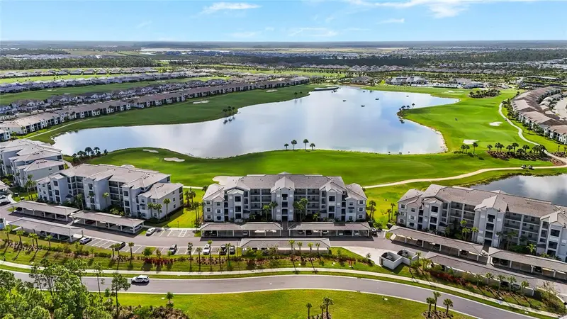 43985 Boardwalk Loop #2124, FL