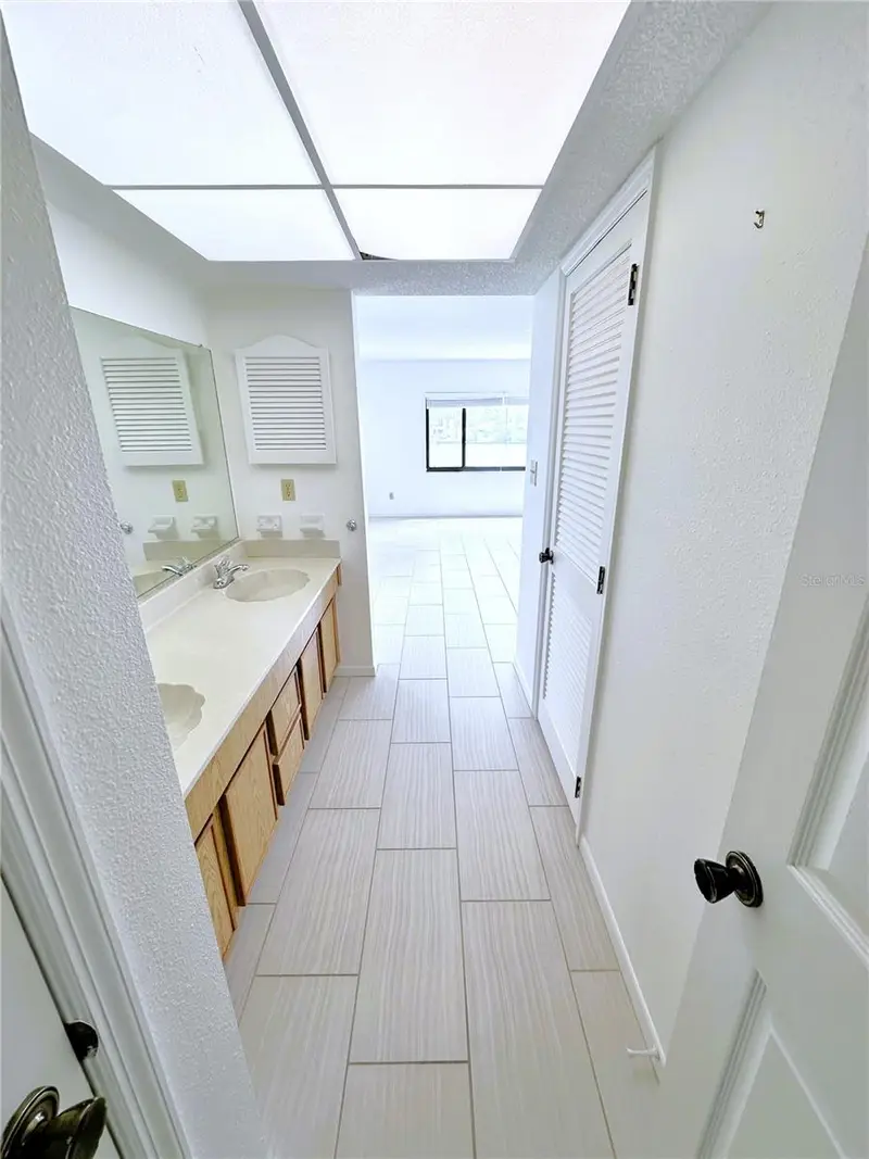 3111 Pass A Grille Way #109, FL