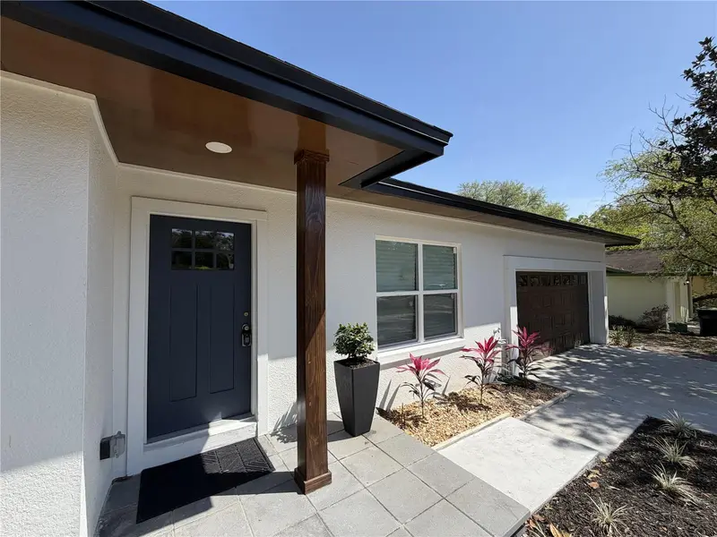 2235 Wautoma Pl, FL