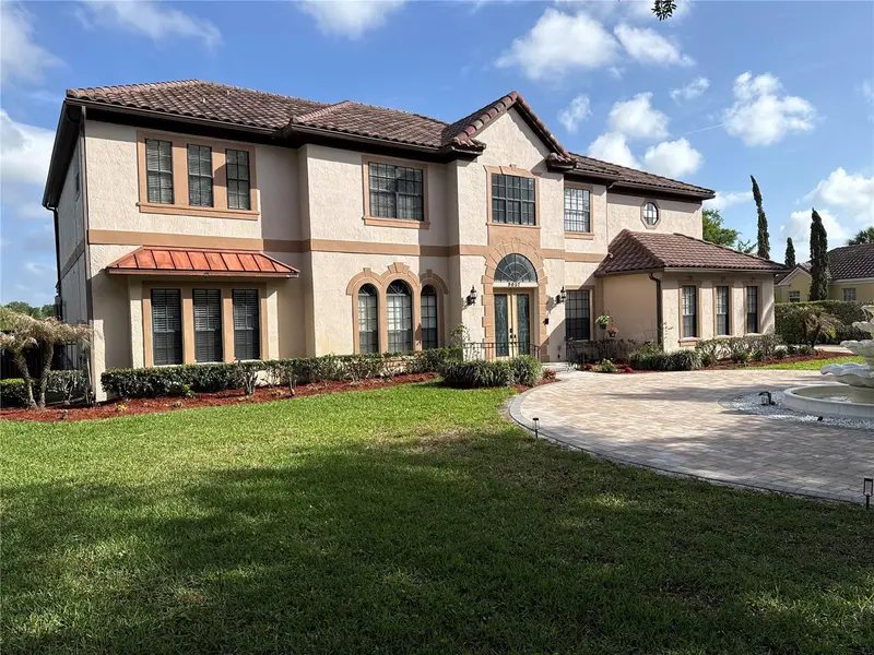 9057 Balmoral Mews Sq, FL