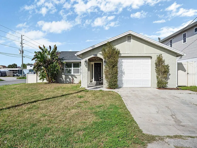 13727 Coco, FL