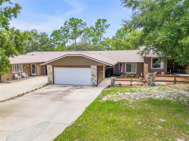 49 Crooked Pine Rd, FL