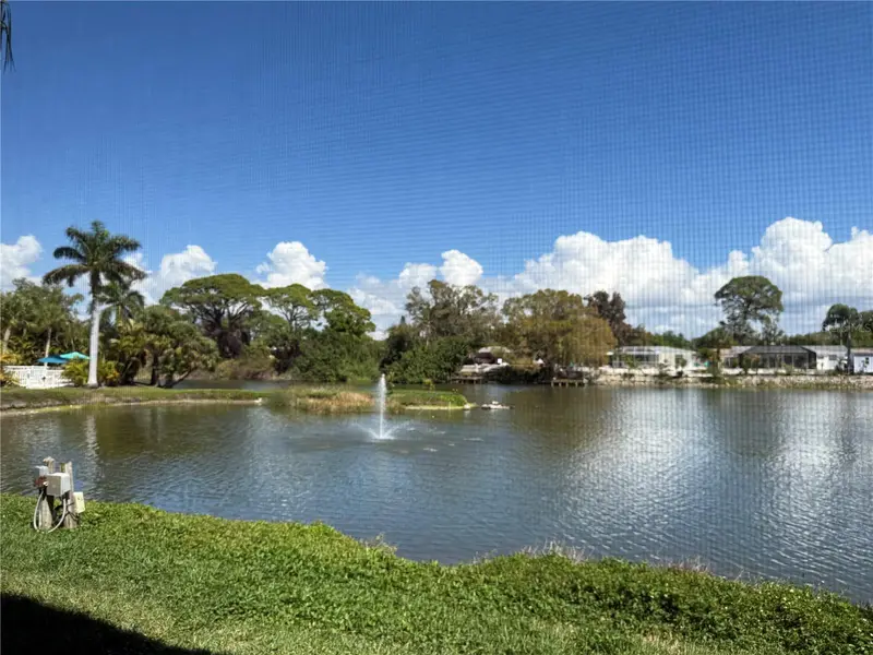 5547 Ashton Lake Dr #5547, FL