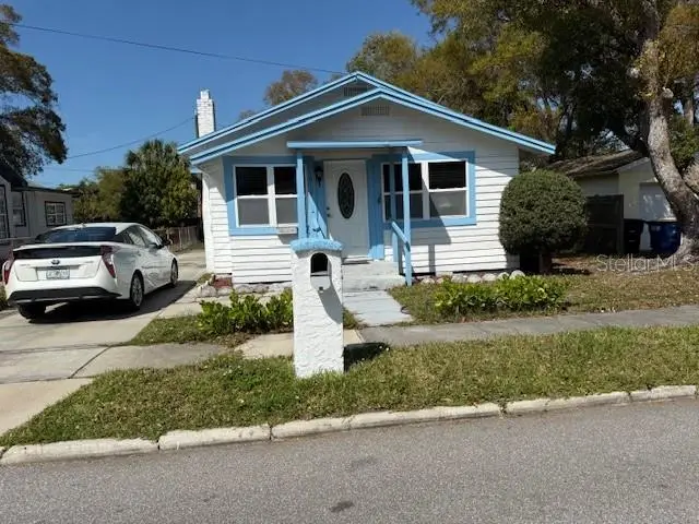 1010 Plaza St, FL
