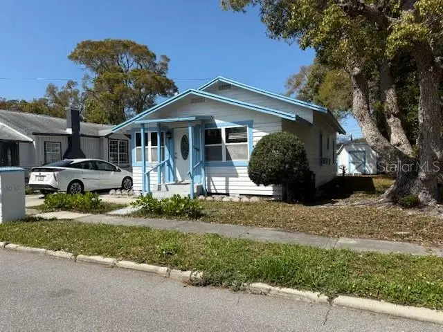 1010 Plaza St, FL