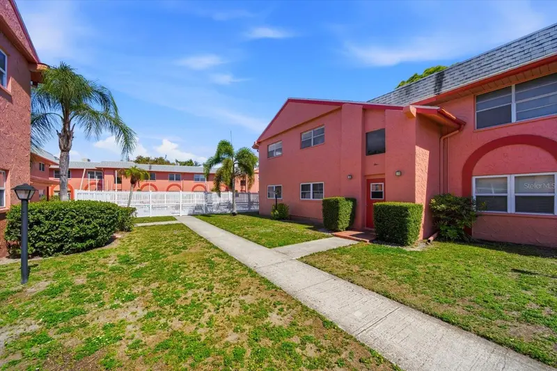 262 Sw Monroe Cir N #4201, FL