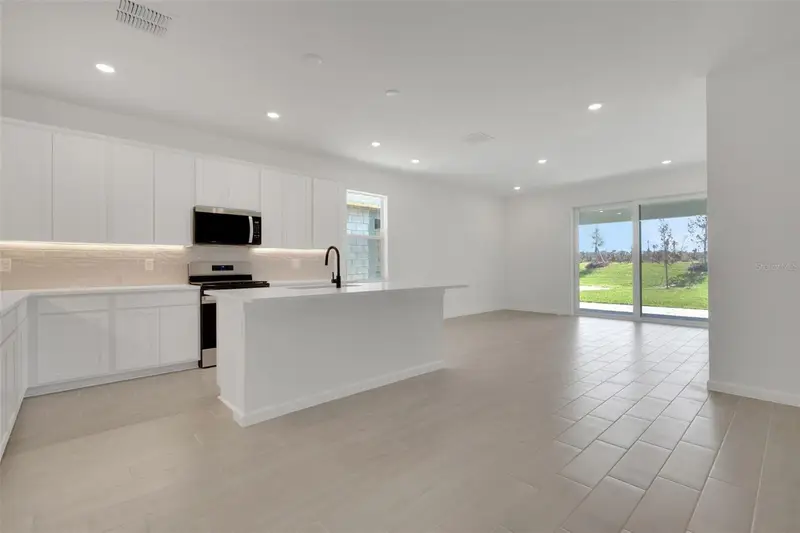 5461 Nw Camberly Ct, FL