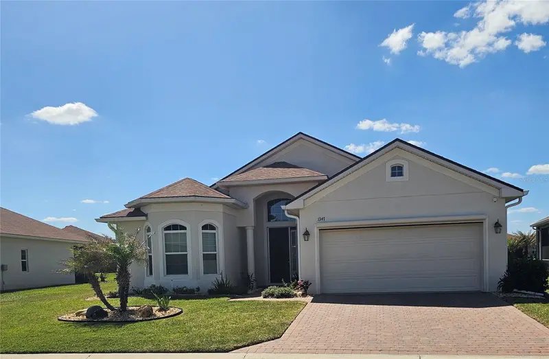1347 Oakmont Dr, FL