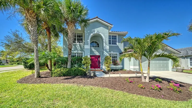 152 New Briton Ct, FL