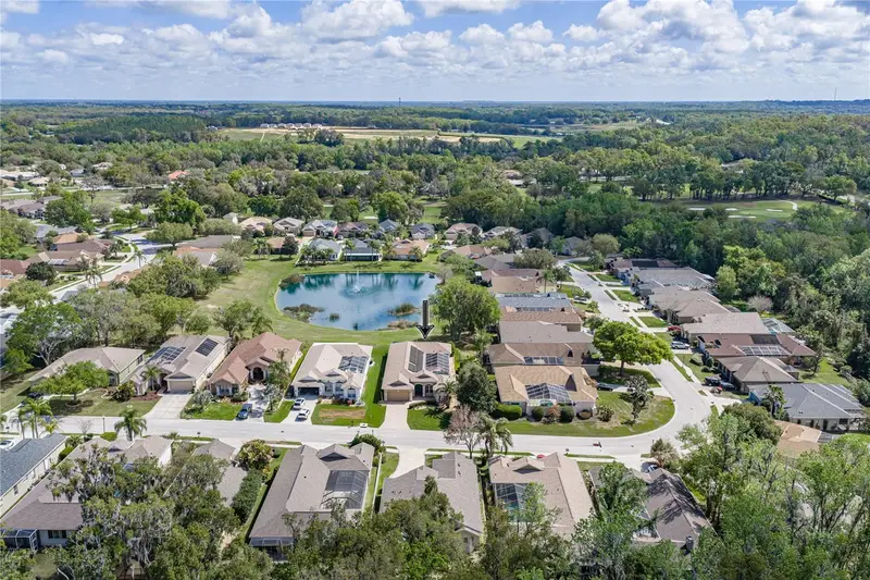 12231 Woodlands Cir, FL