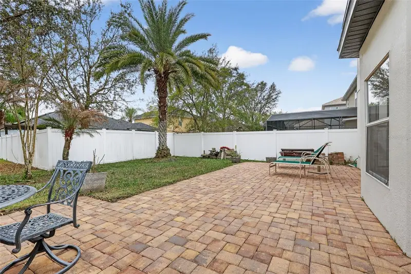 17756 Sterling Pond Ln, FL