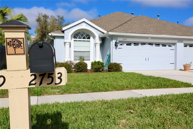 2753 Tanglewylde Dr, FL