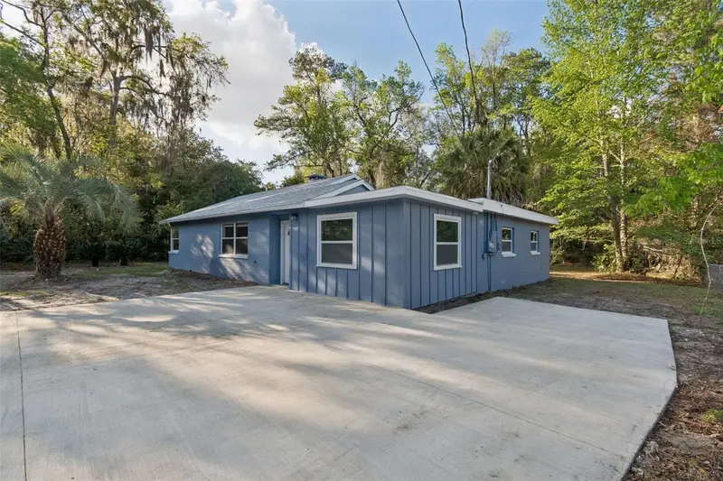 220 Nw 33rd Ave, FL