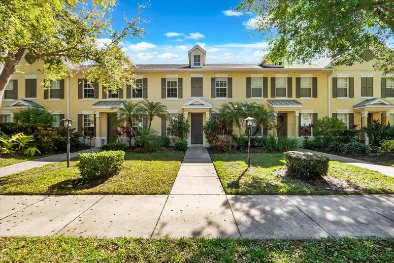 5637 Whitehead St, FL