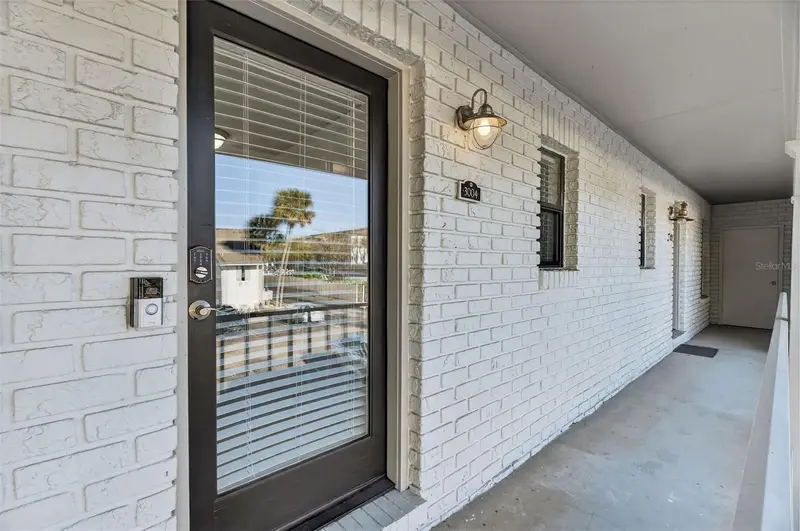 3004 Plaza Terrace Dr #3004, FL