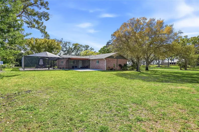 2817 Fleeman Rd, FL