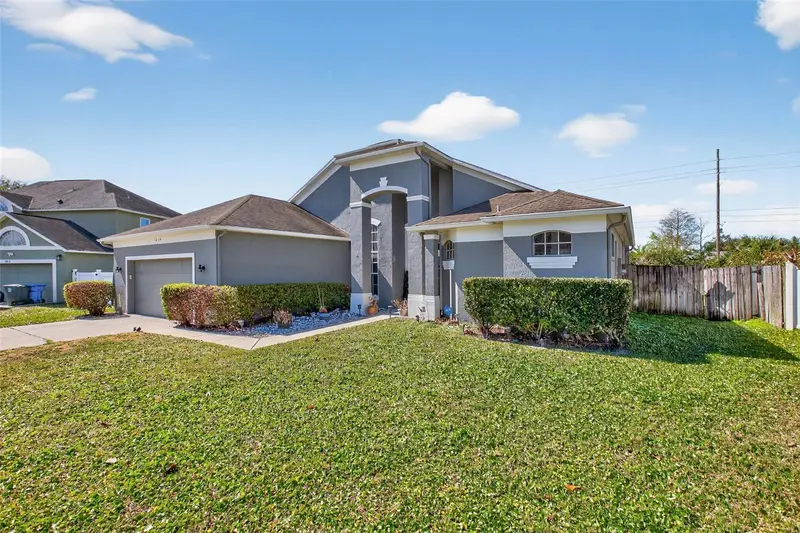 1014 Quaker Ridge Ct, FL