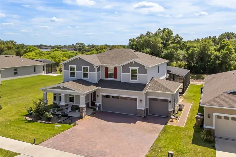 10260 Spring Lake Dr, FL