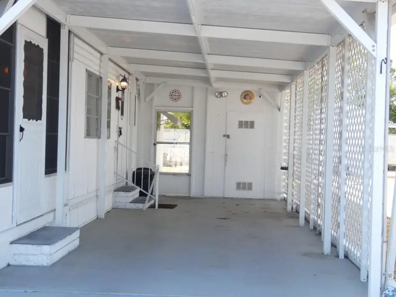 3612 Tiki Dr, FL