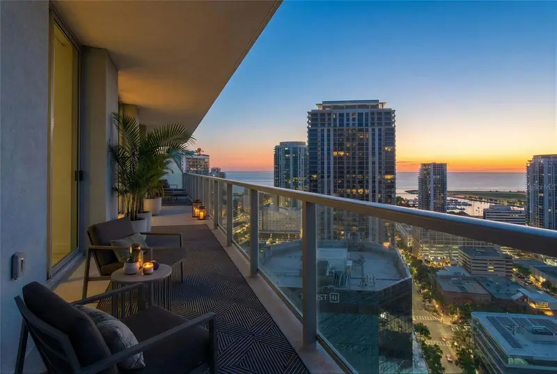 400 Central Ave #2906, FL