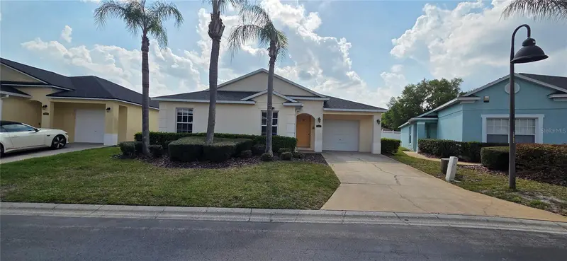 528 Reserve Dr, FL