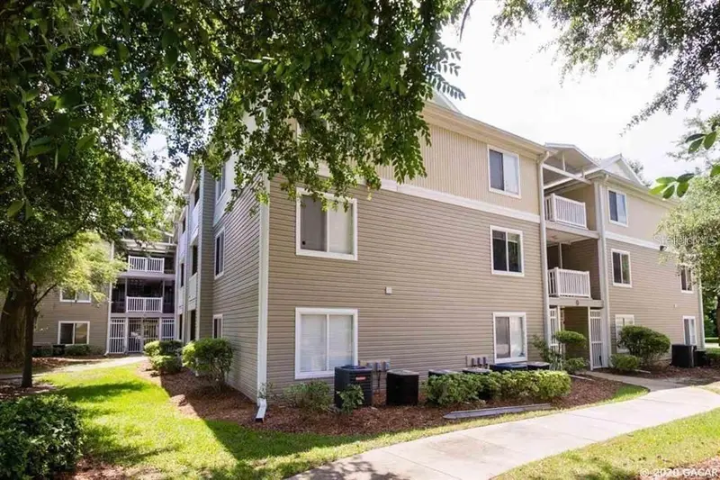 4000 Sw 23rd St #1-106, FL
