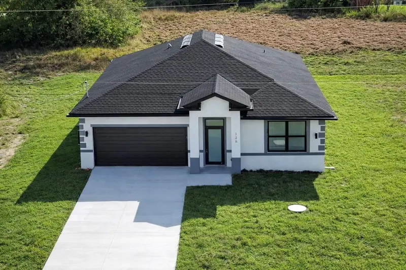336 Sunset Rd, FL