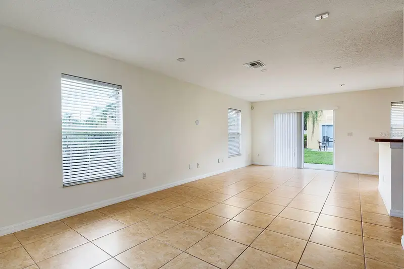 4020 Pitch Pine Cir, FL