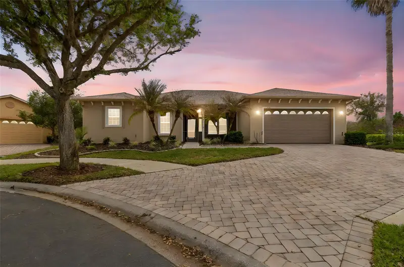 112 Sevilla Ct, FL