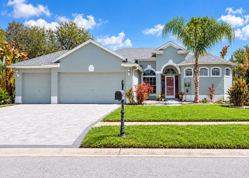 1422 Tawnyberry Ct, FL