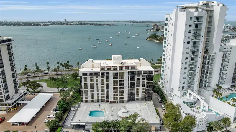 707 S Gulfstream Ave #802, FL