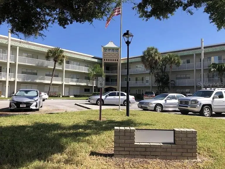 2071 Australia Way W #29, FL