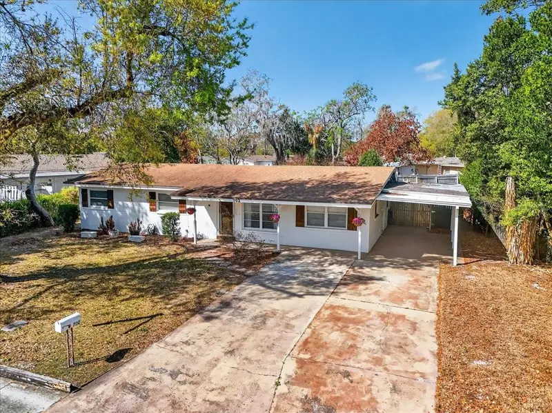 702 Carmen Dr, FL