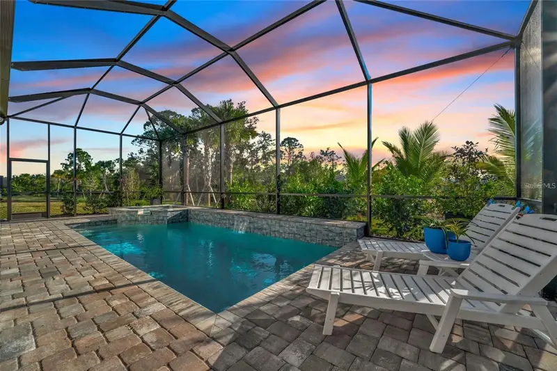 10201 Beach Dune Dr, FL