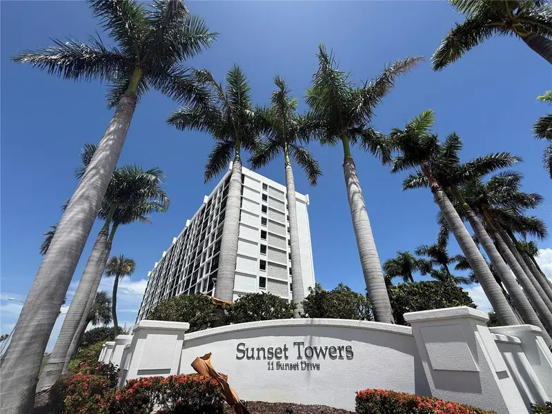 11 Sunset Dr #502, FL
