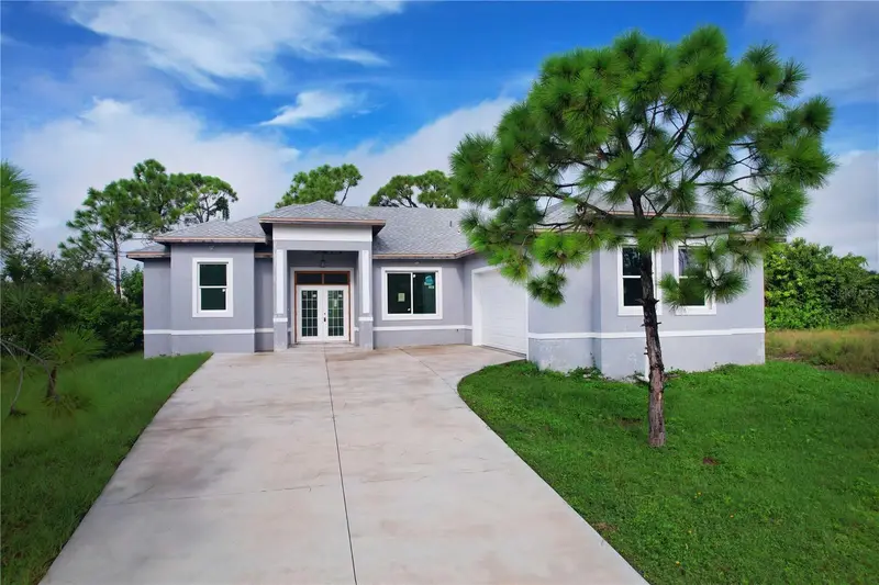 9555 Hallendale Dr, FL