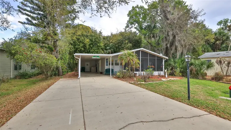 308 Oyster Reef Ct, FL