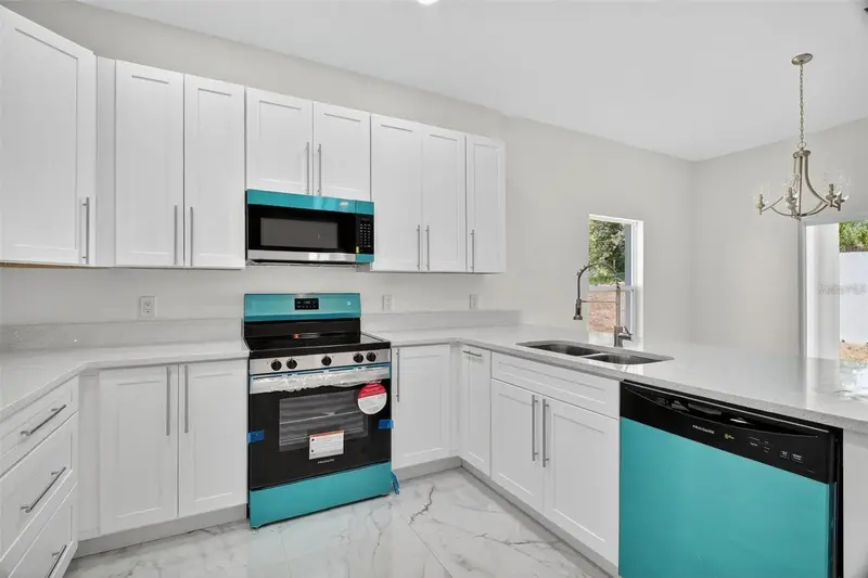 89 Fariway Cir, FL