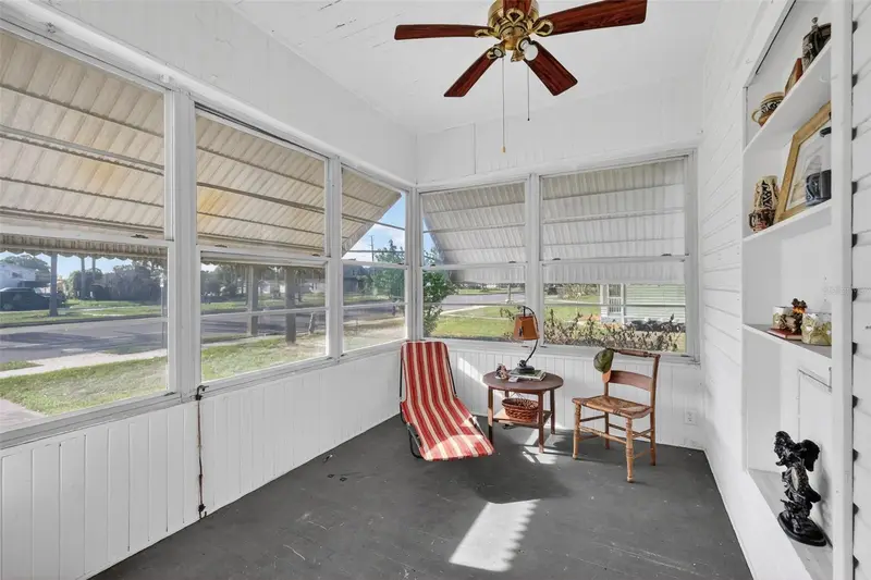 272 S Central/Sr19s Ave, FL