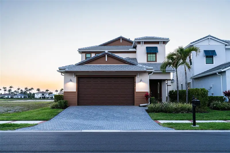 449 Se Fascino Cir, FL