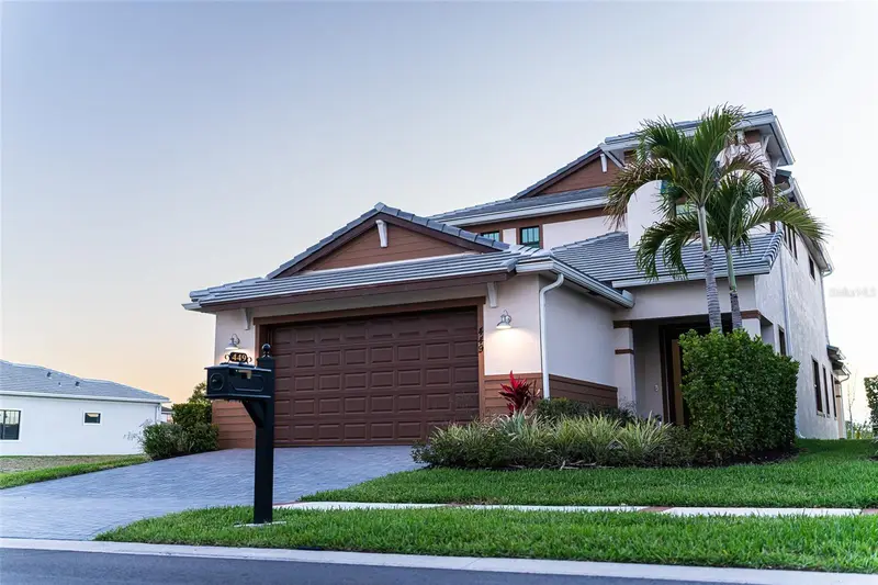 449 Se Fascino Cir, FL